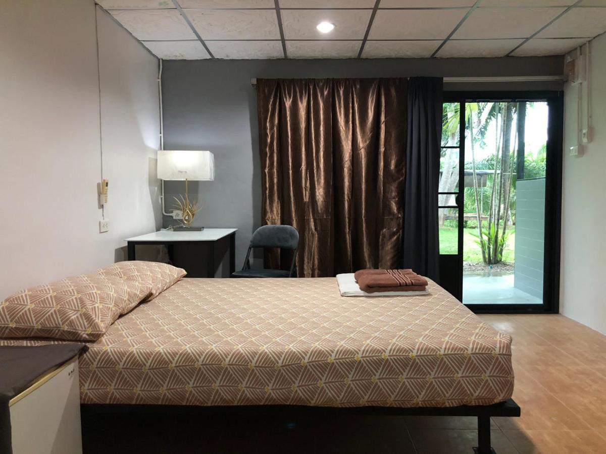 Wassana Sitdharma Guesthouse Trang Luaran gambar