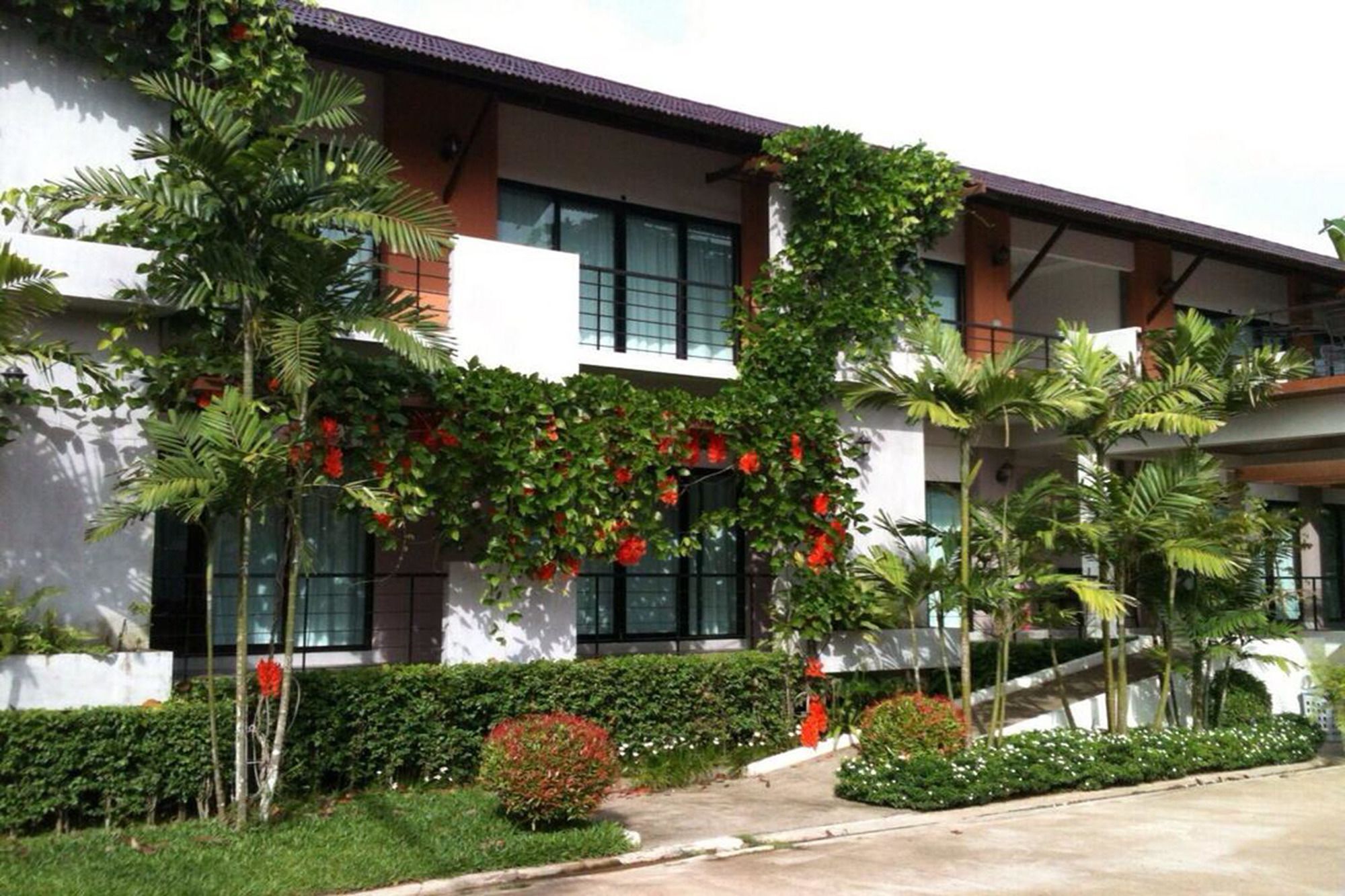 Wassana Sitdharma Guesthouse Trang Luaran gambar